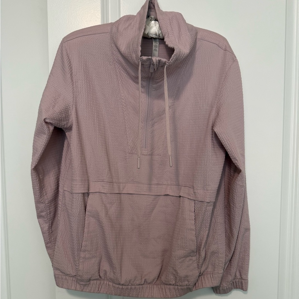 Lululemon pack light pullover